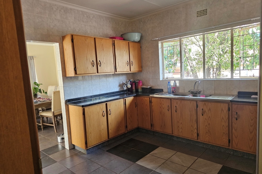 To Let 3 Bedroom Property for Rent in Protea Park North West